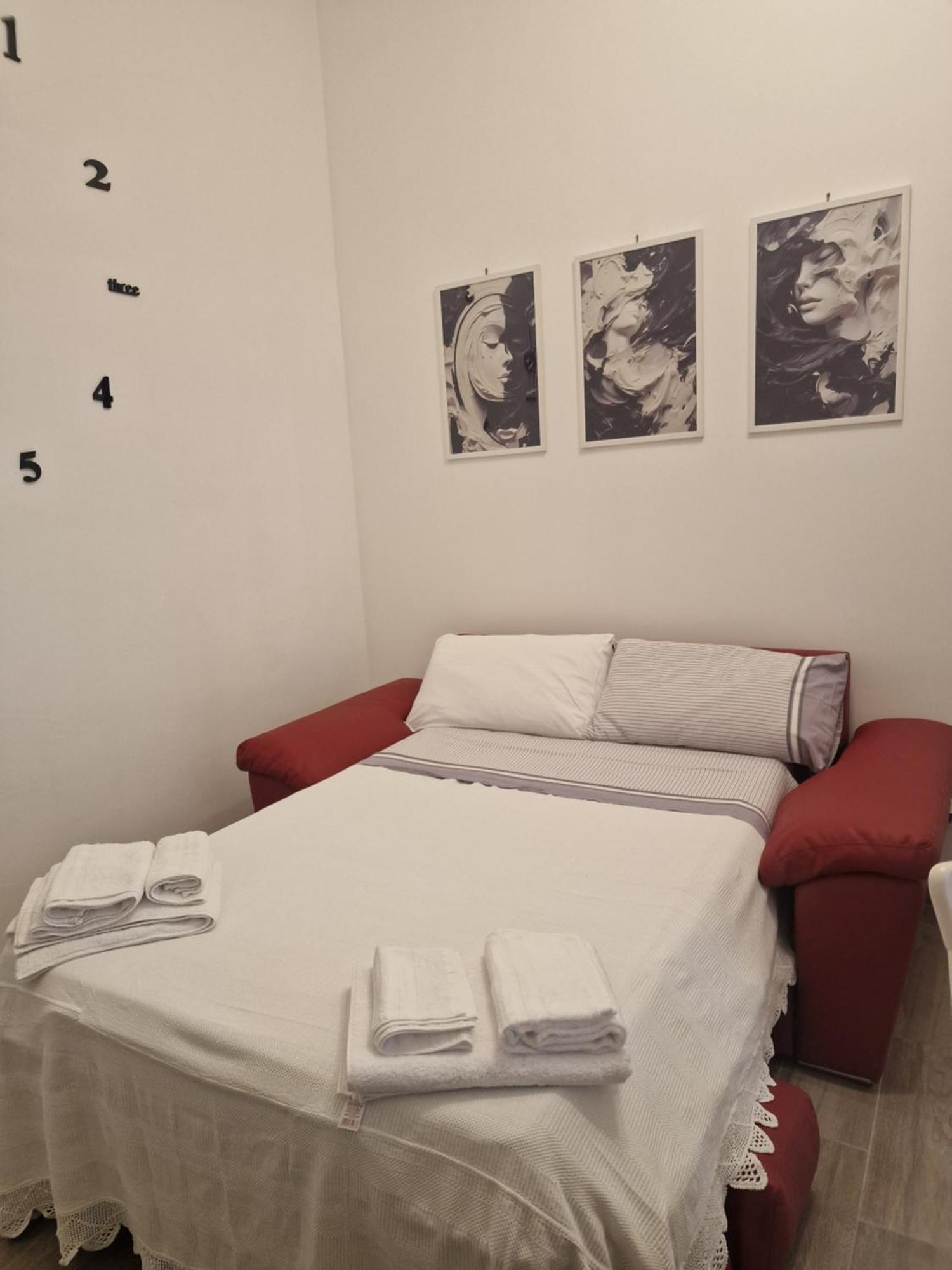 Vagabondando Travel House Villa L'Aquila Exterior photo
